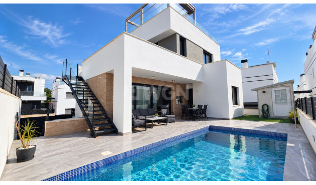 Villa - Resale - Villamartin - Costa Blanca