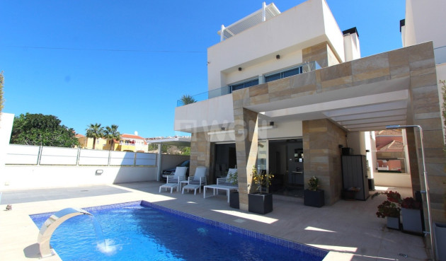 Villa - Resale - Villamartin - El Galan