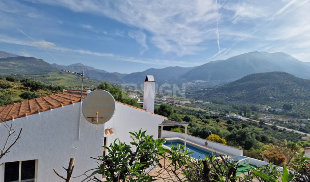 Villa - Resale - Vinuela - 59042