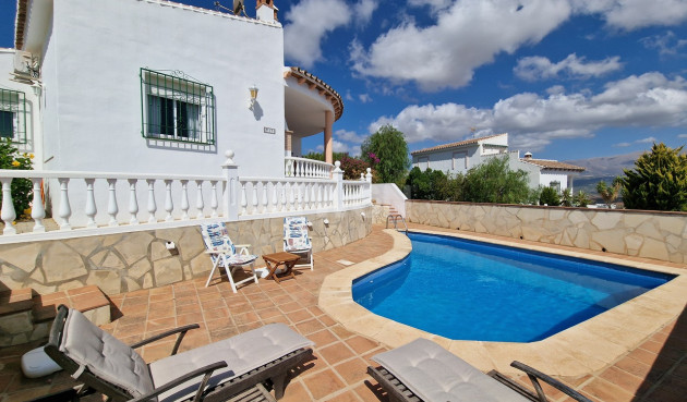 Villa - Resale - Vinuela - Inland