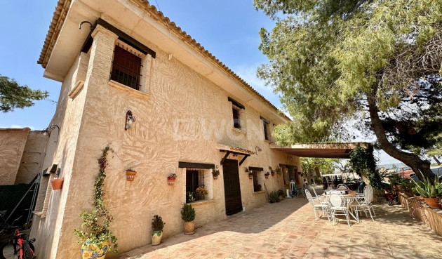 Villa - Resale - Yecla - Inland