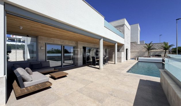Villa - Reventa - Benijofar - Costa Blanca