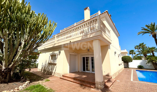 Villa - Reventa - Cabo Roig - Costa Blanca