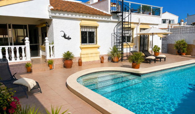 Villa - Reventa - Camposol - Inland