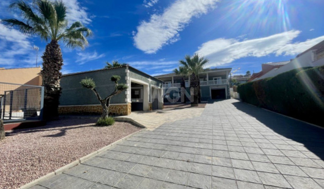 Villa - Reventa - Ciudad Quesada - Costa Blanca