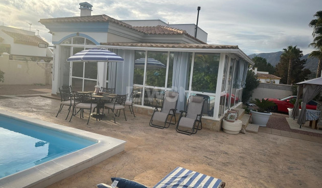 Villa - Reventa - Hondón de las Nieves - Inland