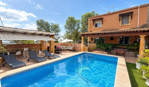 Villa - Reventa - Jacarilla - Inland