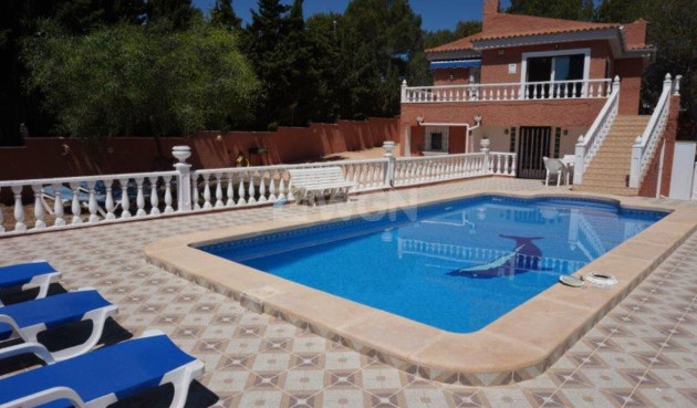 Villa - Reventa - Los Balcones - Costa Blanca