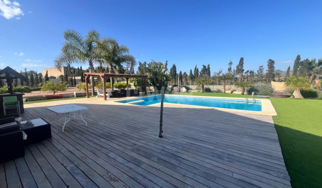 Villa - Reventa - Los Belones - Inland