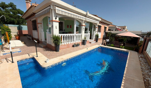 Villa - Reventa - Los Montesinos - Costa Blanca