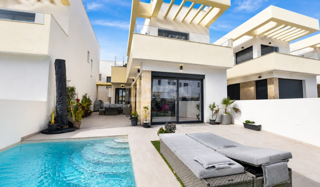 Villa - Reventa - Los Montesinos - Costa Blanca