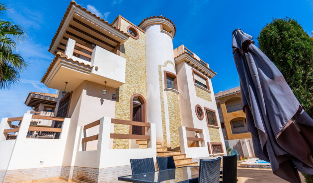 Villa - Reventa - Orihuela Costa - Costa Blanca