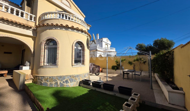 Villa - Reventa - Orihuela Costa - Villamartín-las Filipinas