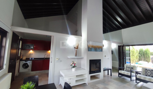 Villa - Reventa - Peraleja Golf - Inland