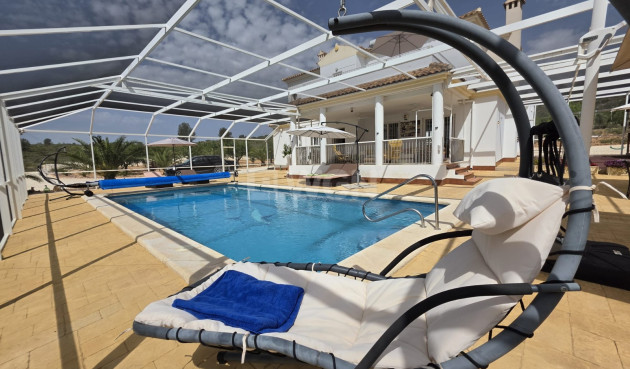 Villa - Reventa - Pinoso - Inland
