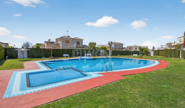 Villa - Reventa - Playa Flamenca - Serena III