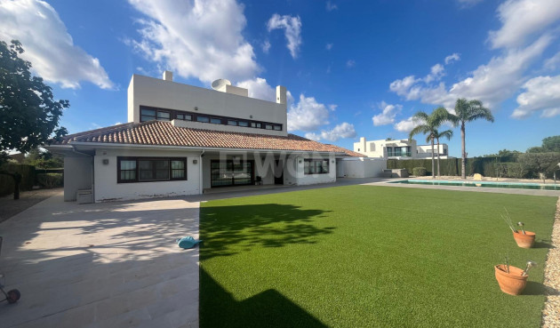 Villa - Reventa - Sucina - Inland