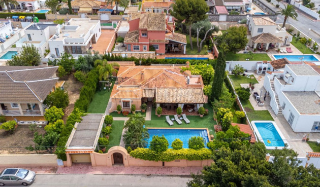 Villa - Reventa - Torrevieja - Costa Blanca