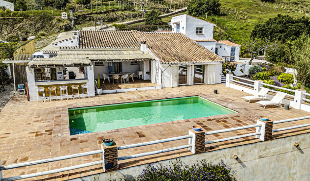 Villa - Reventa - Vélez-Málaga - Costa del Sol