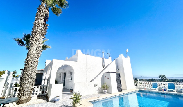 Villa - Reventa - Villamartin - Costa Blanca