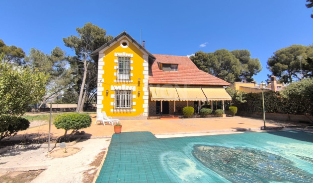 Villa - Reventa - Yecla - Inland