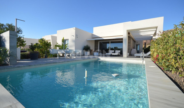 Villa - Wiederverkauf - Algorfa - Club De Golf La Finca