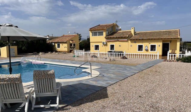 Villa - Wiederverkauf - Alhama De Murcia - Inland