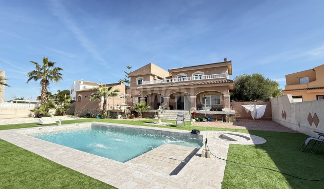 Villa - Wiederverkauf - Benijofar - Costa Blanca