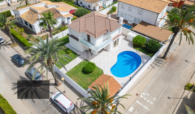 Villa - Wiederverkauf - Cabo Roig - Cabo Roig