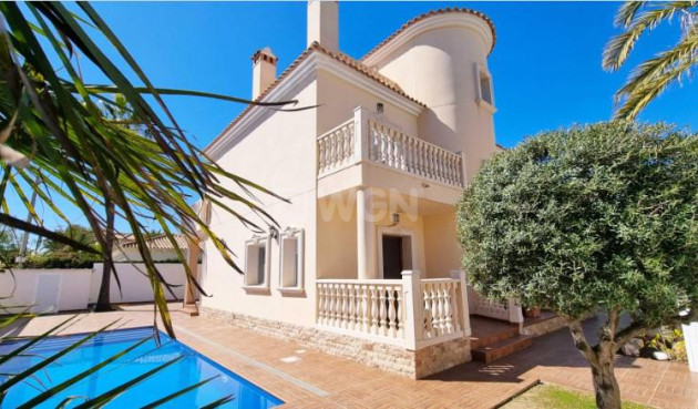 Villa - Wiederverkauf - Cabo Roig - Costa Blanca