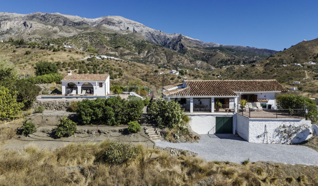 Villa - Wiederverkauf - Canillas de Aceituno - Inland