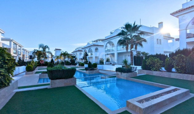 Villa - Wiederverkauf - Ciudad Quesada - 58295