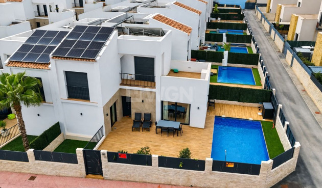 Villa - Wiederverkauf - Ciudad Quesada - Costa Blanca