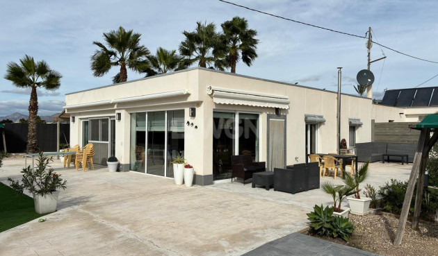 Villa - Wiederverkauf - Crevillent - Costa Blanca