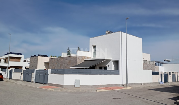 Villa - Wiederverkauf - Daya Vieja - Costa Blanca