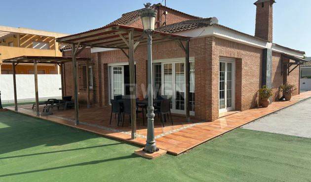 Villa - Wiederverkauf - La Manga del Mar Menor - Costa Calida