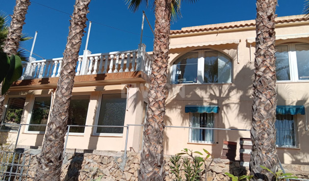 Villa - Wiederverkauf - La Nucía - Costa Blanca