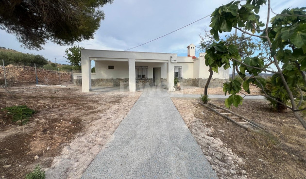 Villa - Wiederverkauf - La Solana - La Solana