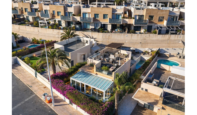 Villa - Wiederverkauf - La Zenia - Costa Blanca