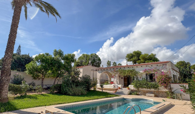 Villa - Wiederverkauf - Los Balcones - Costa Blanca