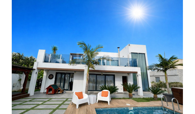 Villa - Wiederverkauf - Los Balcones - Costa Blanca