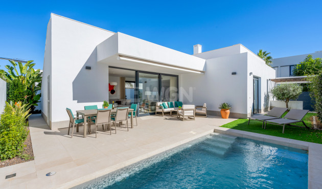 Villa - Wiederverkauf - Mar de Cristal - Costa Calida