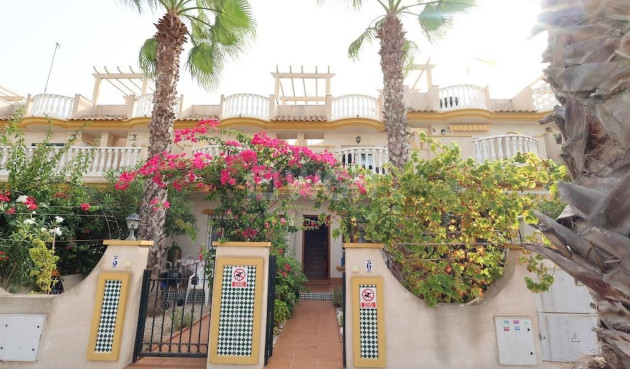 Villa - Wiederverkauf - Orihuela Costa - Costa Blanca