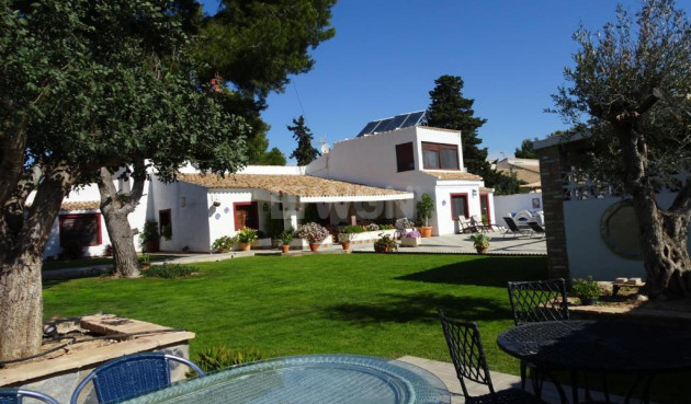 Villa - Wiederverkauf - Orihuela Costa - Costa Blanca