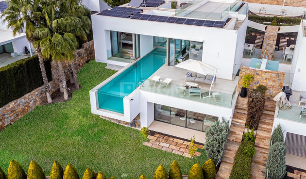 Villa - Wiederverkauf - Orihuela Costa - Costa Blanca