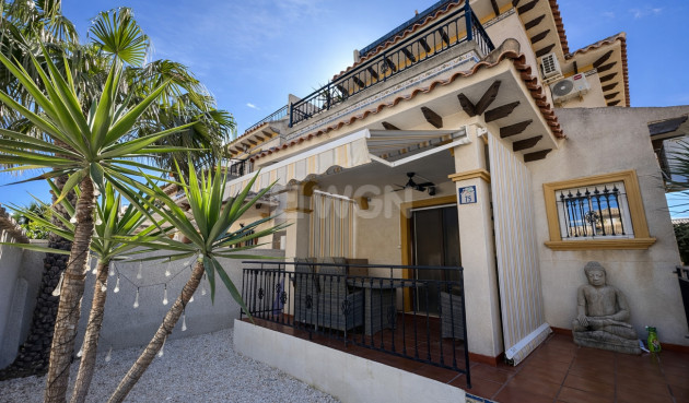 Villa - Wiederverkauf - Orihuela Costa - Villa's San Jose IV