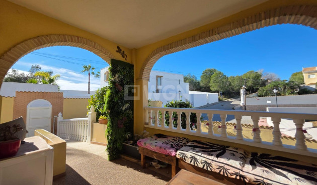 Villa - Wiederverkauf - Orihuela Costa - Villamartín-las Filipinas