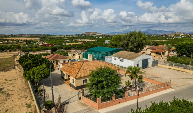Villa - Wiederverkauf - Orihuela - Inland
