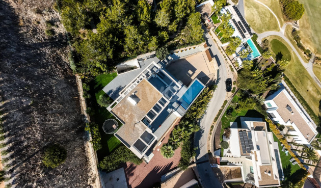 Villa - Wiederverkauf - Orihuela - Las Colinas Golf