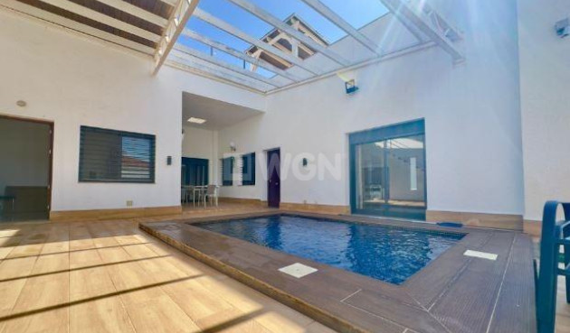 Villa - Wiederverkauf - Pilar de la Horadada - Torre De La Horadada